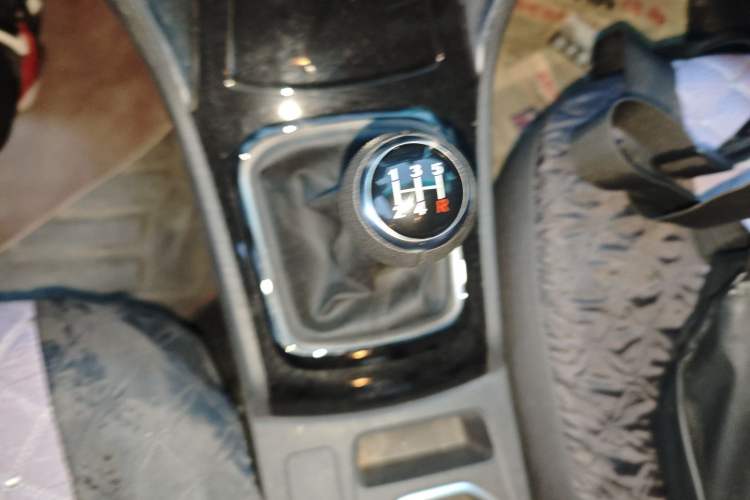 Used BYD F3 2020 1.5L Manual Luxury Edition Gear Lever