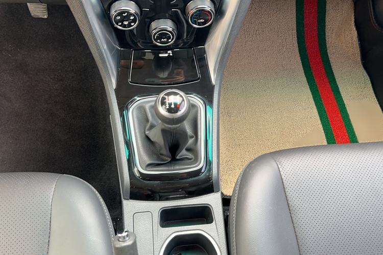 Used BYD F3 2020 1.5L Manual Luxury Edition Gear Lever