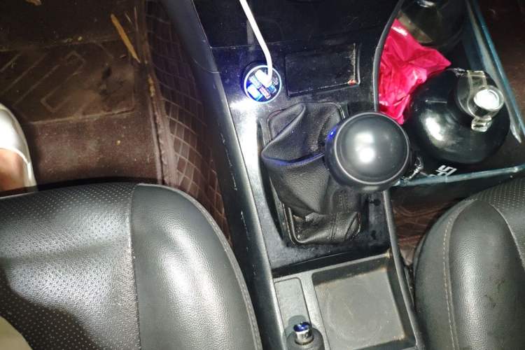 Used BYD F3 2020 1.5L Manual Classic Trim Gear Lever