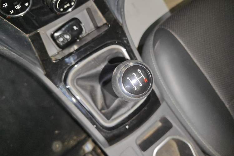 Used BYD F3 2020 1.5L Manual Value Edition Gear Lever