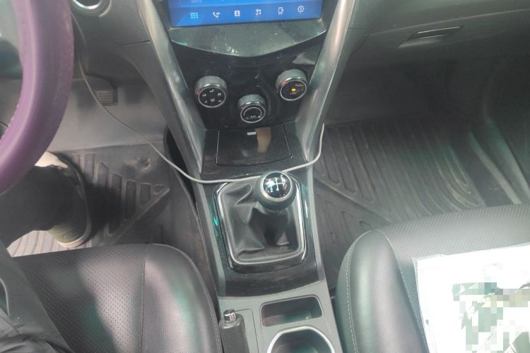 Used BYD F3 2020 1.5L Manual Luxury Edition Gear Lever