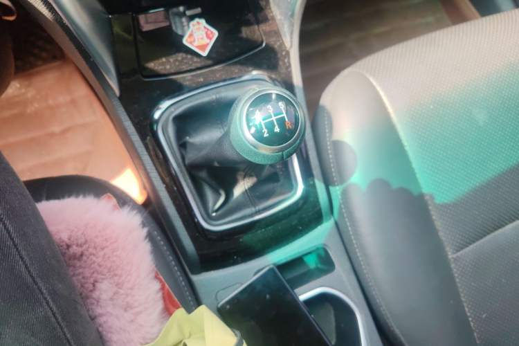 Used BYD F3 2020 1.5L Manual Luxury Edition Gear Lever