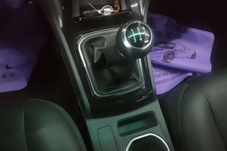 Used BYD F3 2020 1.5L Manual Luxury Edition Gear Lever