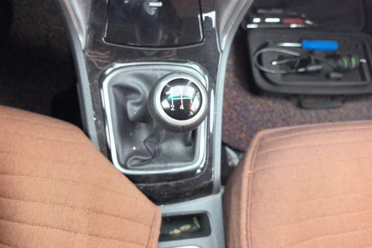 Used BYD F3 2020 1.5L Manual Value Edition Gear Lever