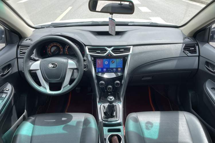 Used BYD F3 2020 1.5L Manual Luxury Edition Interior 1