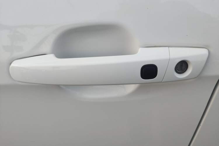 Used BYD F3 2020 1.5L Manual Luxury Edition Interior 1
