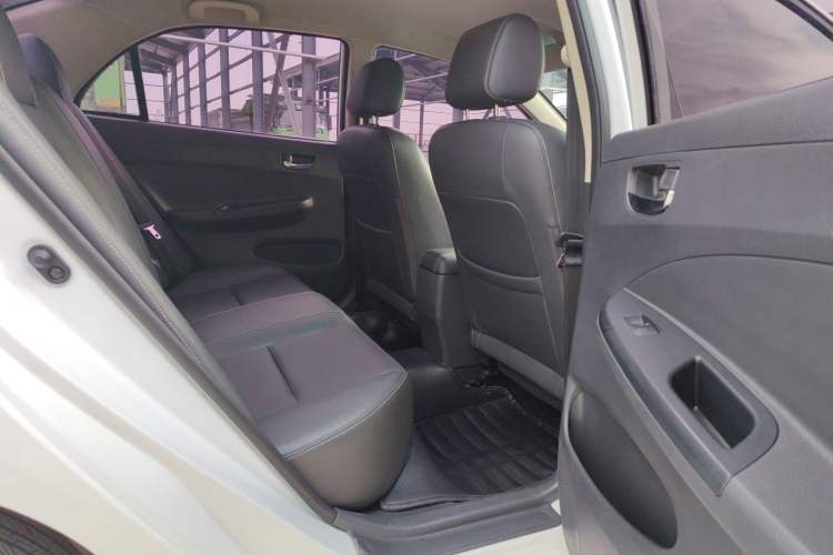 Used BYD F3 2020 1.5L Manual Value Edition Interior 2