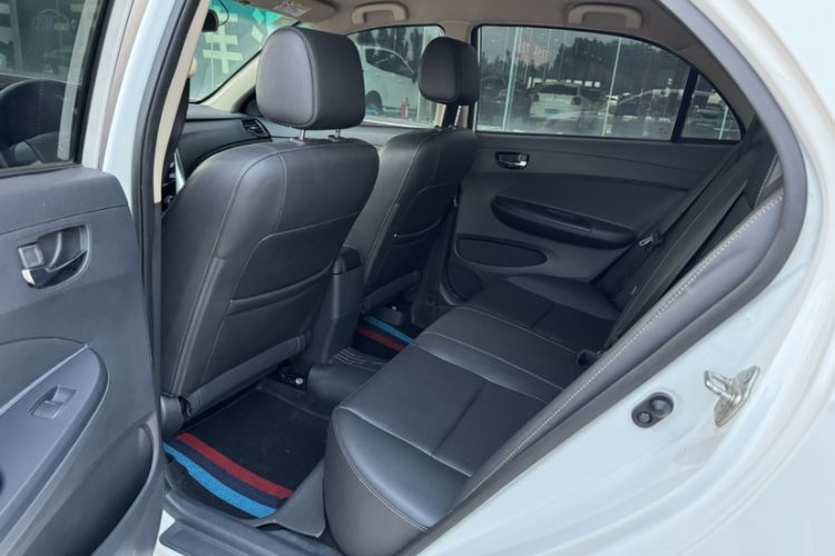Used BYD F3 2020 1.5L Manual Luxury Edition Interior 2