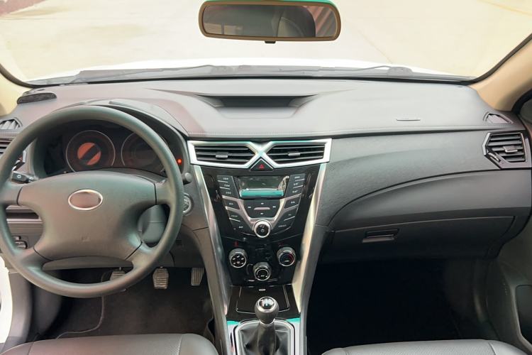 Used BYD F3 2020 1.5L Manual Value Edition Interior 3