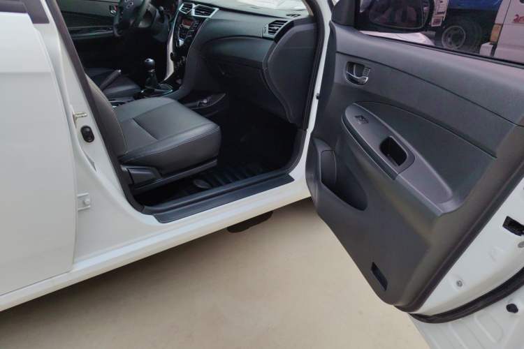 Used BYD F3 2020 1.5L Manual Value Edition Interior 3