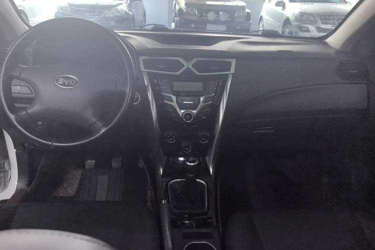 Used BYD F3 2020 1.5L Manual Value Edition Interior 4