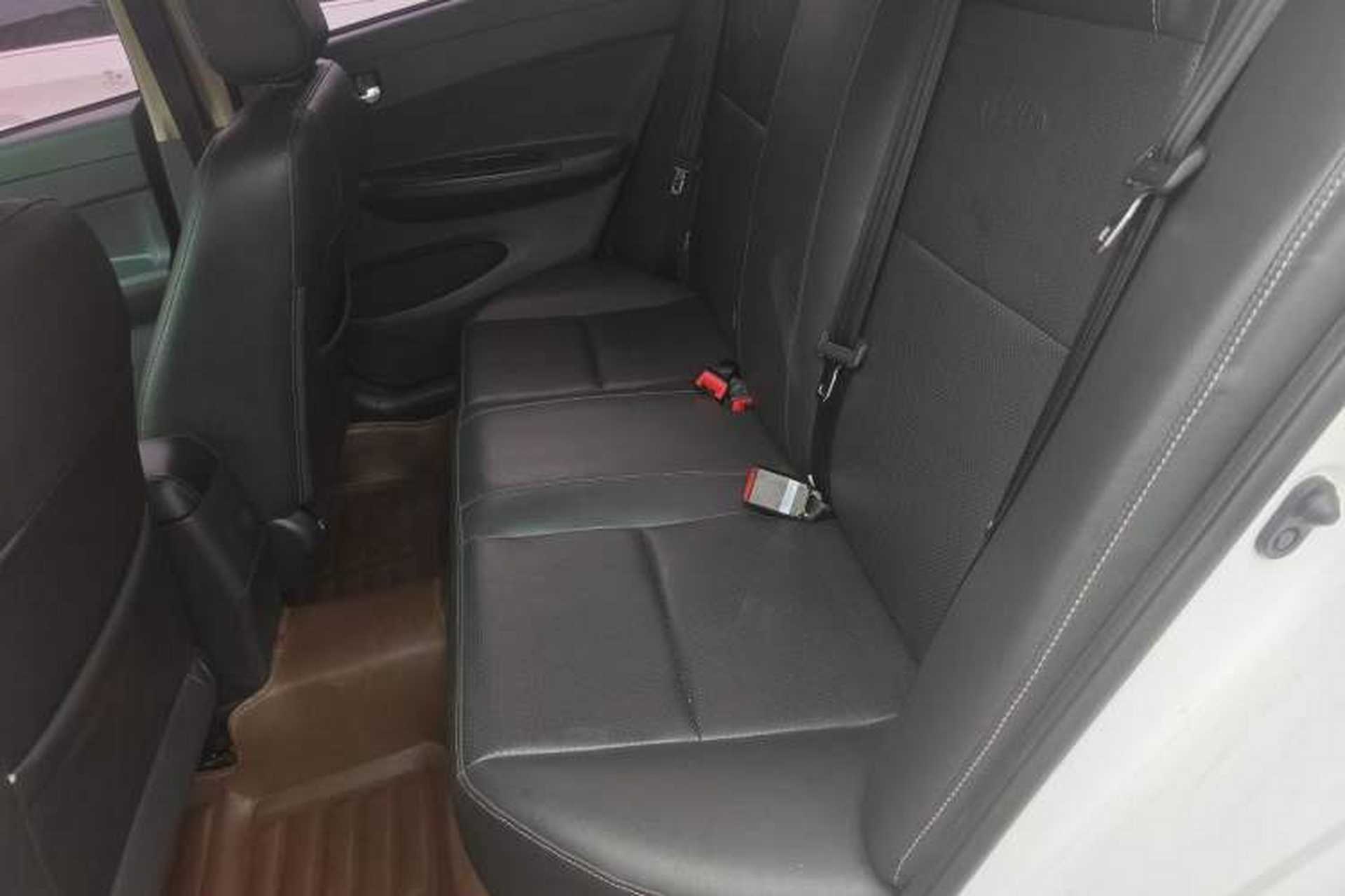 Used BYD F3 2020 1.5L Manual Luxury Edition Interior 4