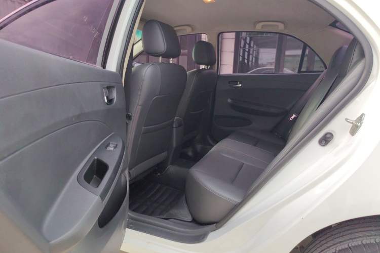 Used BYD F3 2020 1.5L Manual Value Edition Interior 4