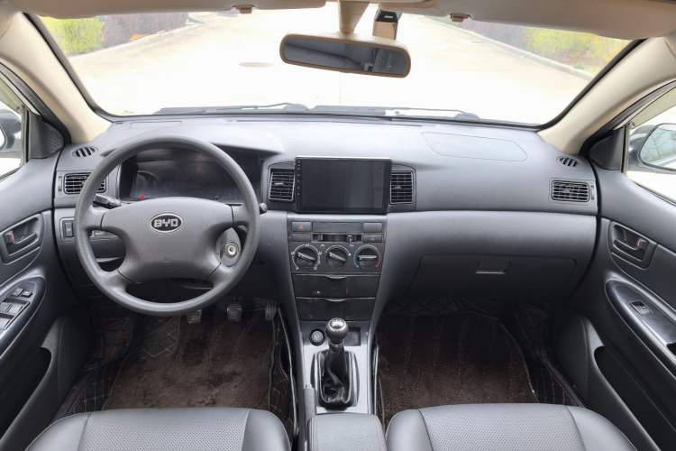 Used BYD F3 2020 1.5L Manual Classic Trim Interior 4