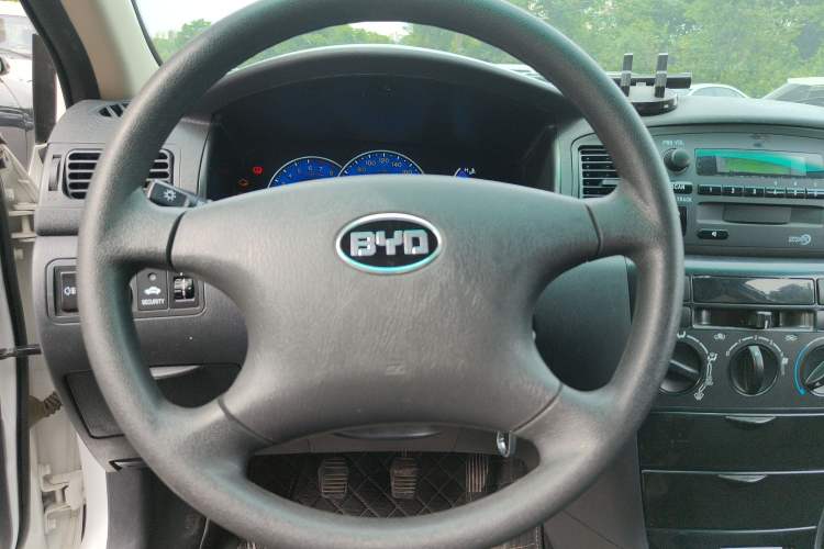 Used BYD F3 2020 1.5L Manual Classic Trim Interior 7
