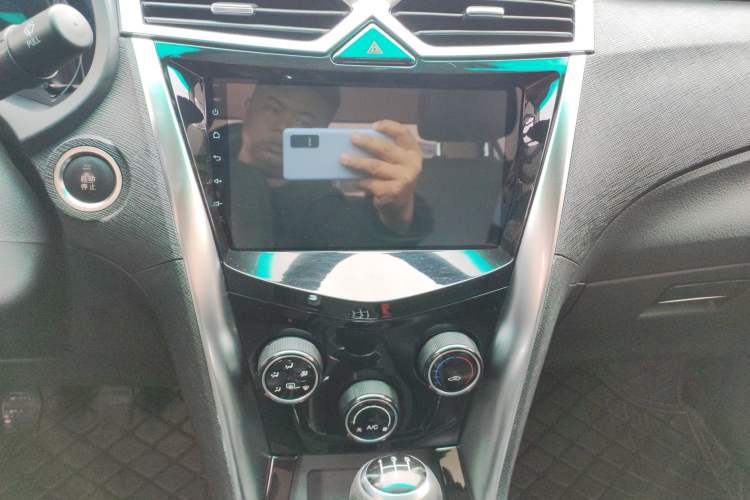 Used BYD F3 2020 1.5L Manual Value Edition Interior 7