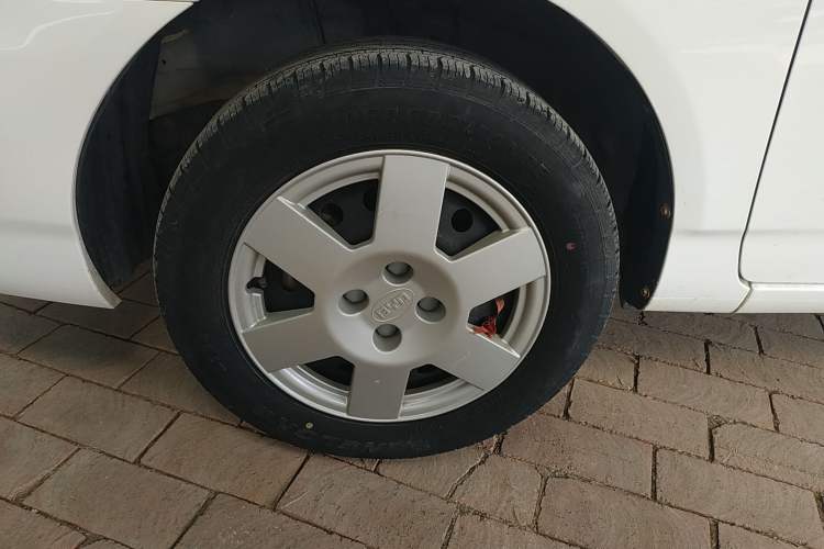Used BYD F3 2020 1.5L Manual Classic Trim Left Front Wheel Hub