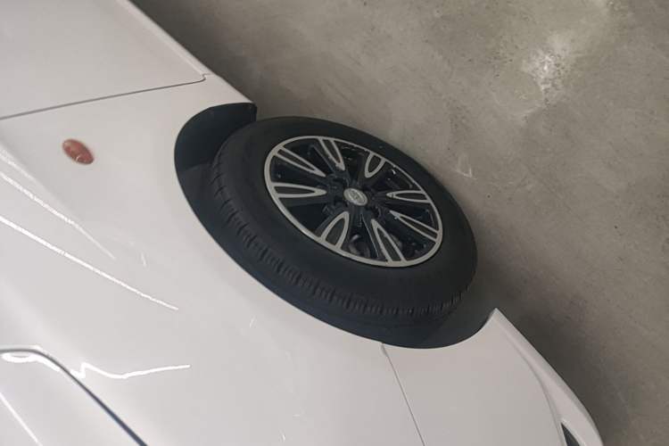 Used BYD F3 2020 1.5L Manual Luxury Edition Left Front Wheel Hub