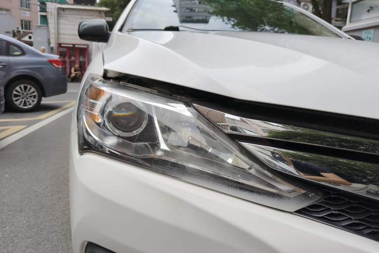 Used BYD F3 2020 1.5L Manual Luxury Edition Right Front Headlight