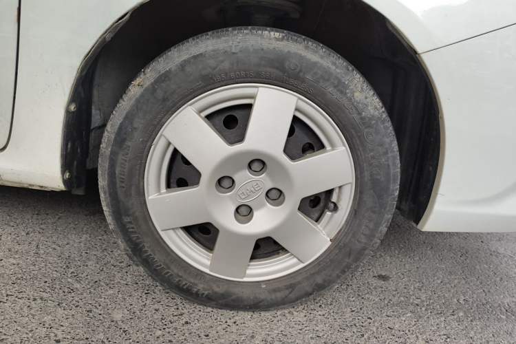 Used BYD F3 2020 1.5L Manual Value Edition Right Front Wheel Hub