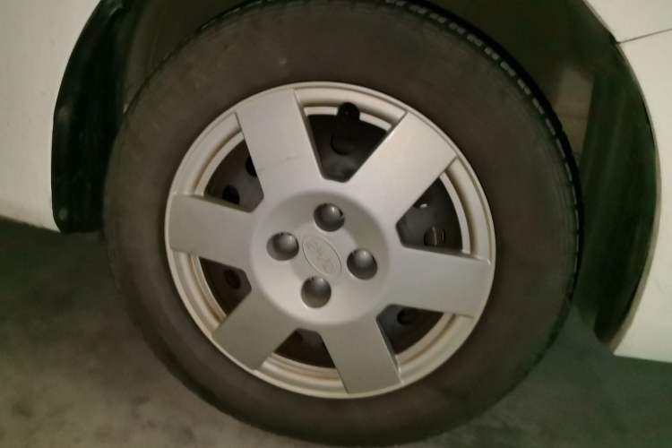 Used BYD F3 2020 1.5L Manual Value Edition Right Front Wheel Hub