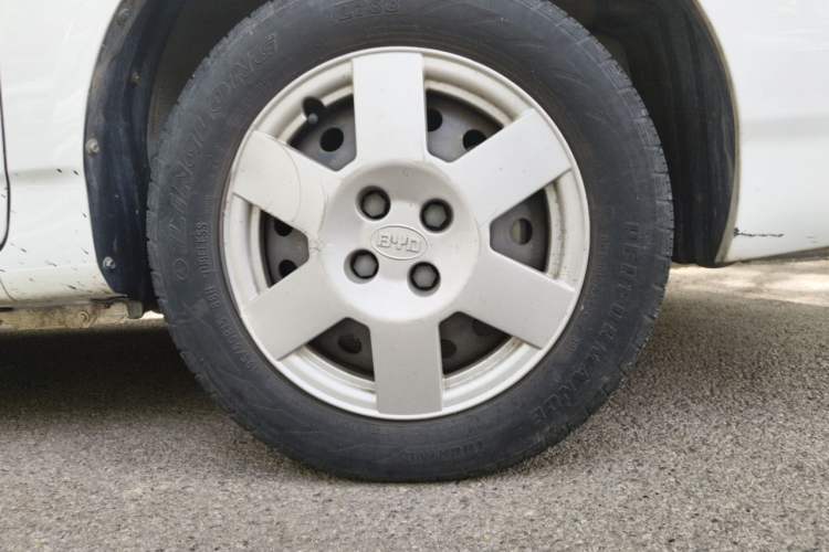Used BYD F3 2020 1.5L Manual Classic Trim Right Front Wheel Hub