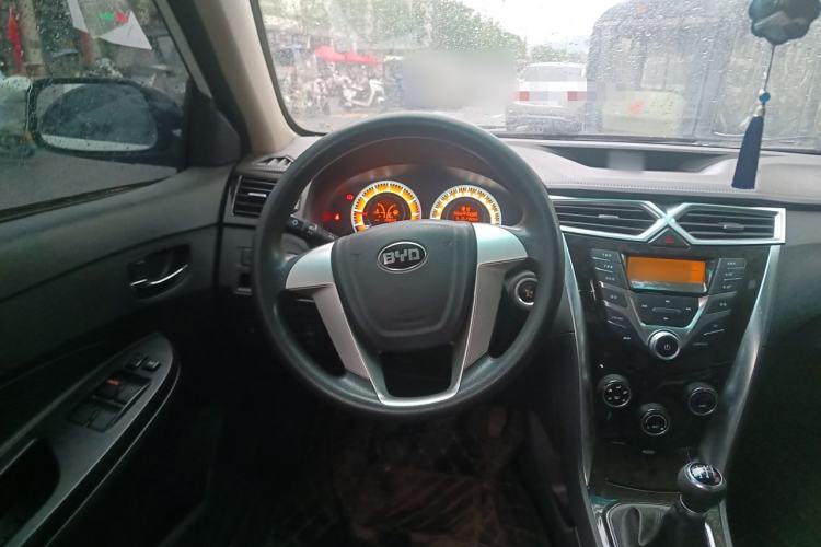 Used BYD F3 2020 1.5L Manual Luxury Edition Steering Wheel