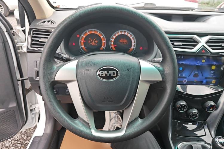 Used BYD F3 2020 1.5L Manual Luxury Edition Steering Wheel