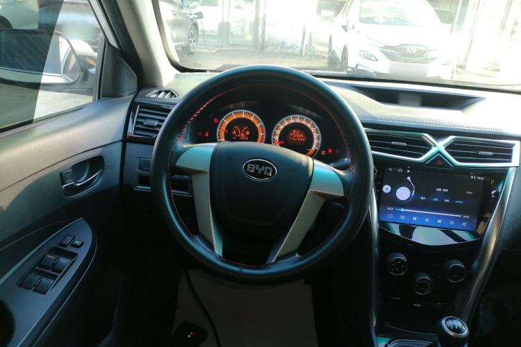 Used BYD F3 2020 1.5L Manual Luxury Edition Steering Wheel