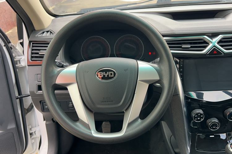 Used BYD F3 2020 1.5L Manual Luxury Edition Steering Wheel