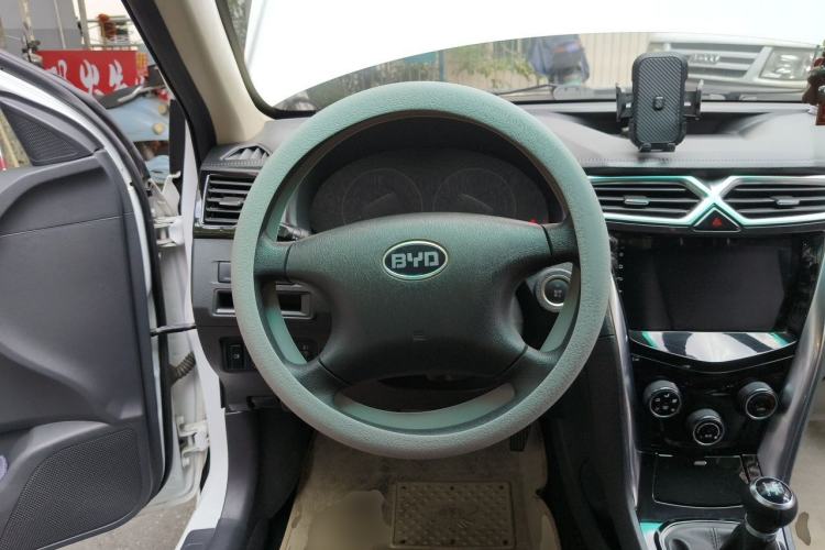 Used BYD F3 2020 1.5L Manual Luxury Edition Steering Wheel