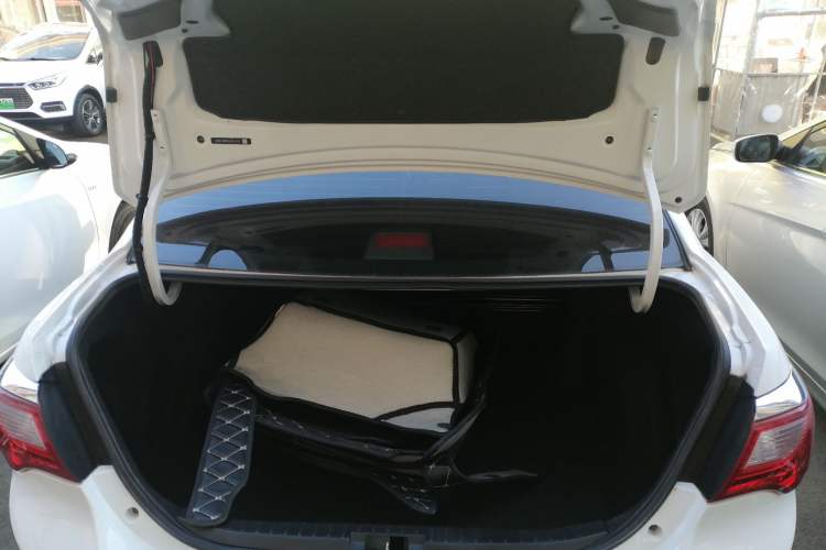 Used BYD F3 2020 1.5L Manual Luxury Edition Trunk