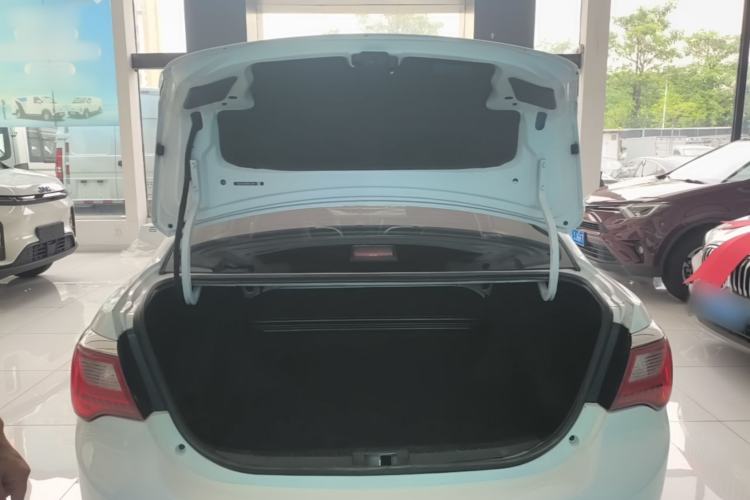 Used BYD F3 2020 1.5L Manual Value Edition Trunk