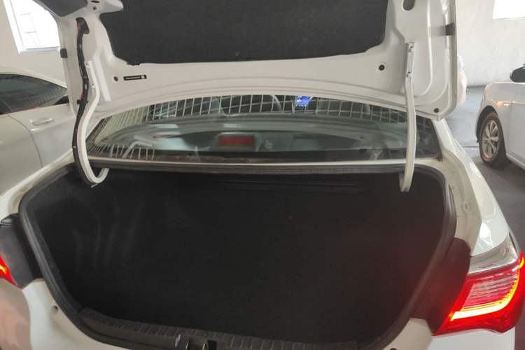 Used BYD F3 2020 1.5L Manual Value Edition Trunk