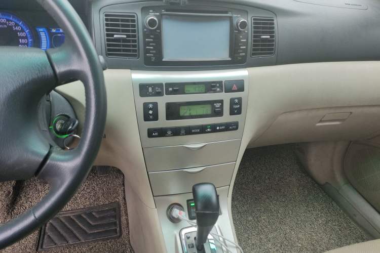 Used BYD F3 New Energy 2010 DM Low-Carbon Edition Audio And AC Panel