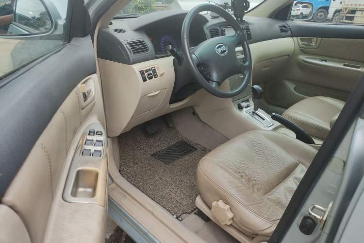 Used BYD F3 New Energy 2010 DM Low-Carbon Edition Driver Seat