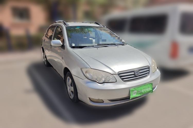 Used BYD F3R 2009 Gold Diamond Edition 1.5L Elite Model Front Right 45 Deg