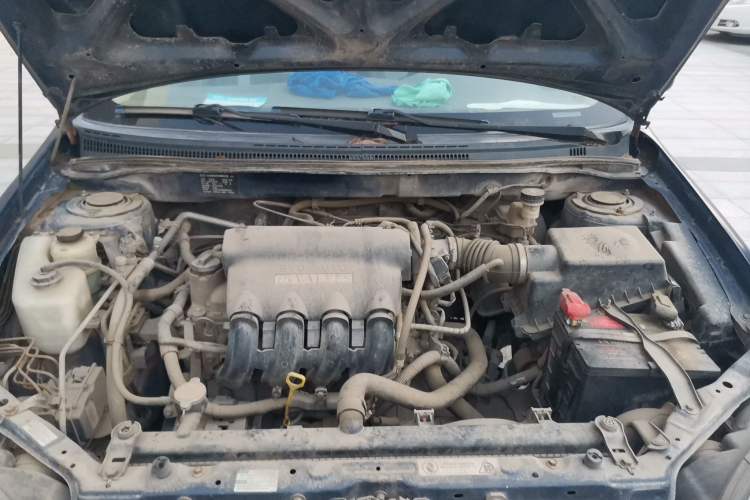 Used BYD F3R 2011 1.5L Comfort Version Engine Bay