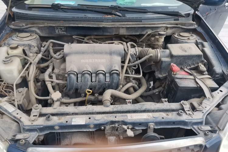 Used BYD F3R 2011 1.5L Comfort Version Engine Bay Left