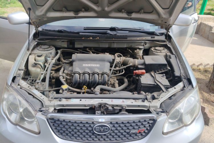 Used BYD F3R 2011 1.5L Comfort Version Engine Bay