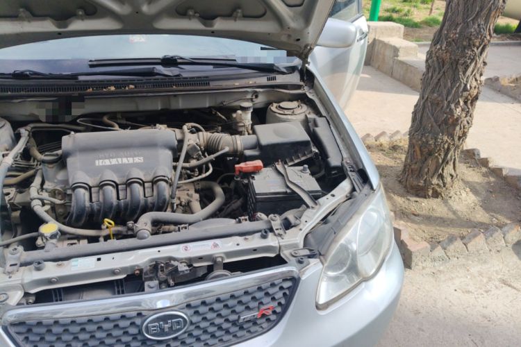 Used BYD F3R 2011 1.5L Comfort Version Engine Bay Left