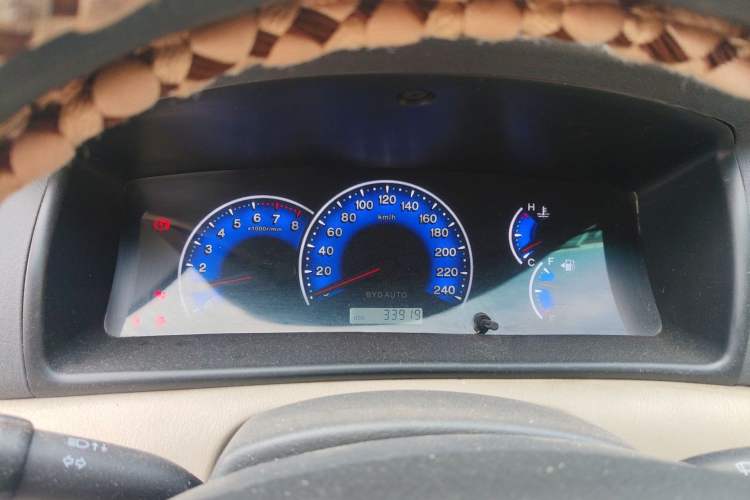 Used BYD F3R 2011 1.5L Comfort Version Instrument Cluster