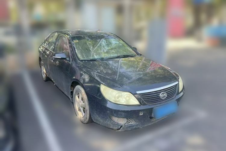 Used BYD F6 2008 2.0L Manual Comfort GL-i Front Right 45 Deg