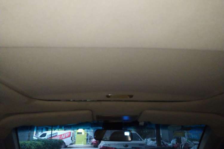 Used BYD F6 2009 New Wealth Edition 2.0L Manual Luxury Model Headliner