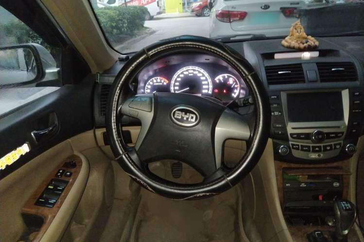 Used BYD F6 2009 New Wealth Edition 2.0L Manual Luxury Model Steering Wheel