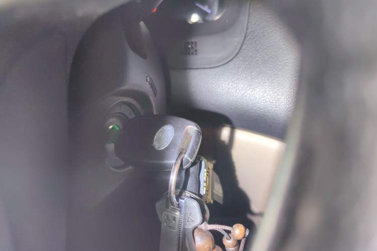 Used BYD F6 2009 New Wealth Edition 2.0L Manual Comfort Model Vehicle Key