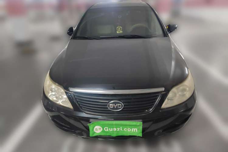 Used BYD F6 2010 Golden Edition 2.0L Manual Luxury Model Front