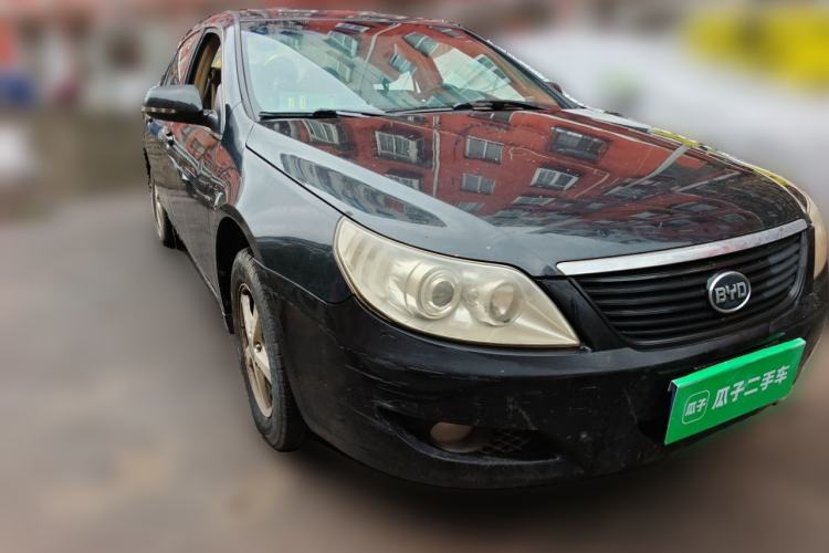 Used BYD F6 2010 Golden Edition 1.8L Manual Luxury Model Front Right 45 Deg