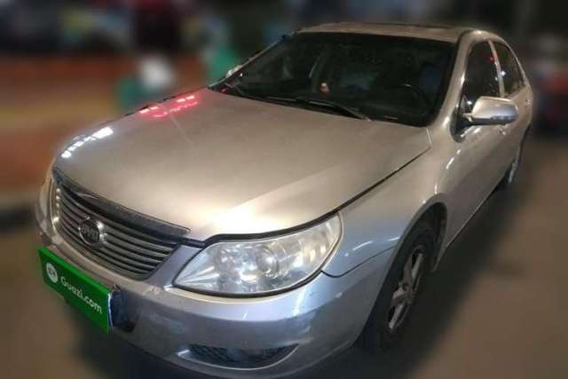 Used BYD F6 2011 Golden Edition 2.0L CVT Deluxe Model