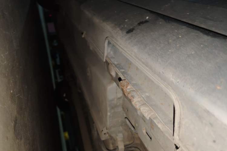 Used BYD F6 2011 Golden Edition 2.0L CVT Deluxe Model Chassis Rear Left